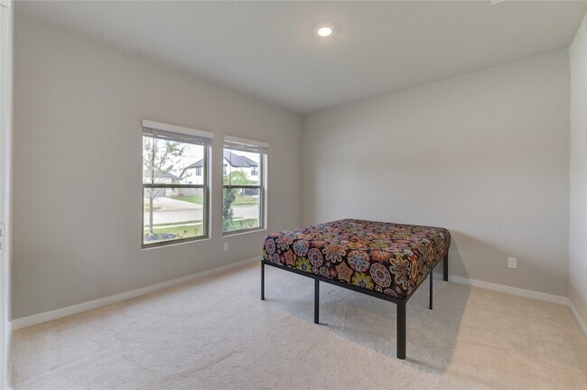 Building Photo - 6607 Arabella Lakes Dr