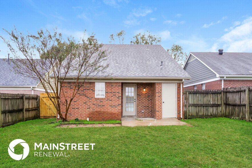 Building Photo - 1712 Thomas St