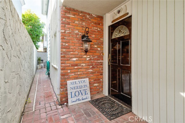 Building Photo - 5309 River Ave