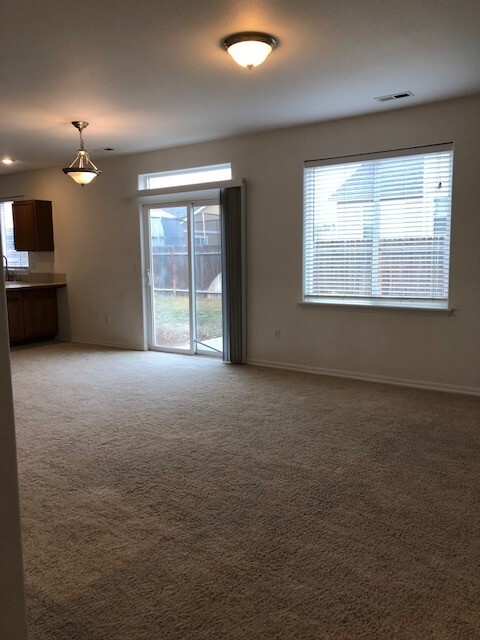 Primary Photo - 506 N Mississippi Dr