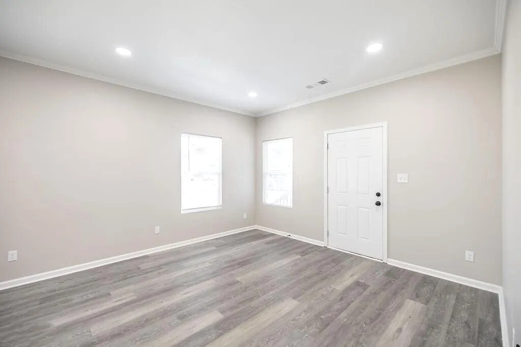 Building Photo - 2609 Beech Ave