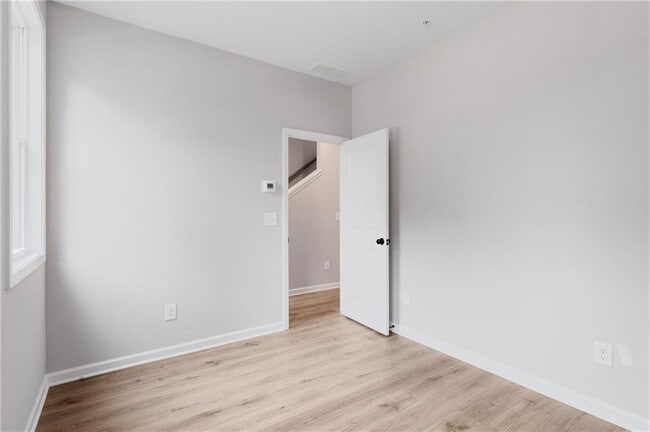 Building Photo - 426 Argosy Circle