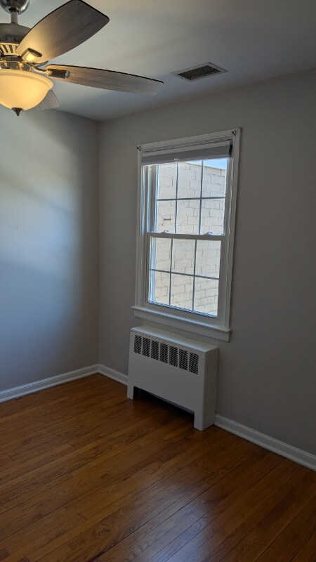 Building Photo - 409 Wakefield Dr