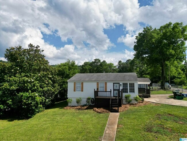 Building Photo - 4713 9th Ave S