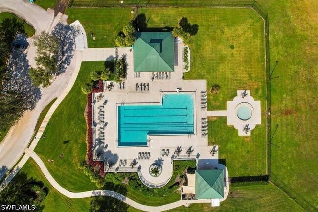 Building Photo - 12341 Eagle Pointe Cir