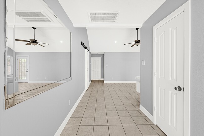 Building Photo - 26214 Cypresswood Dr