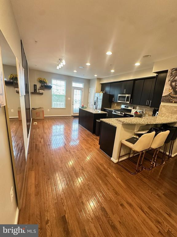 Building Photo - 5504 Glover Park Dr