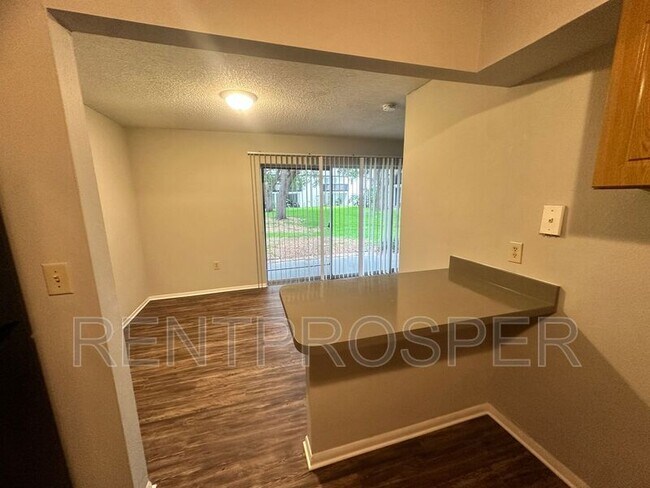 Building Photo - 4305 S Semoran Blvd