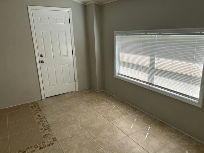 Building Photo - 1114 Choctaw Village Dr