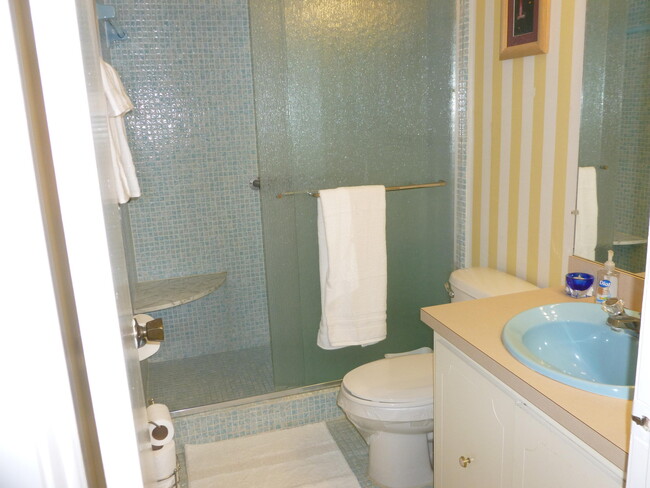 Building Photo - 7 SE Turtle Creek Dr