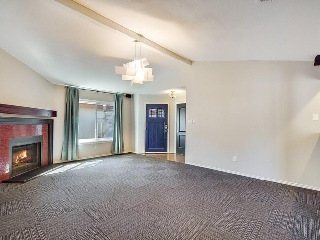 Building Photo - 13019 Emma Lee Ave