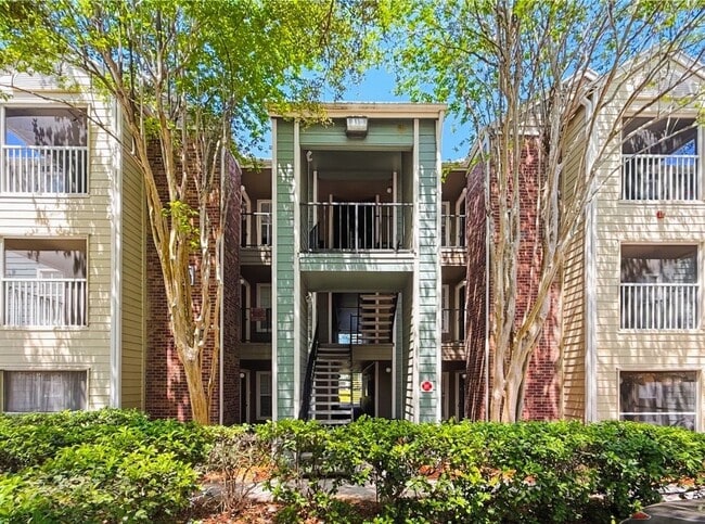 Building Photo - 2/2 Remodeled Condominium In Park Central, Millenia