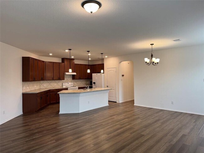 Building Photo - 14225 Silver Lace Ln