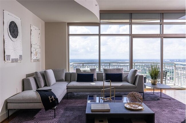 Building Photo - 1401 McKinney St