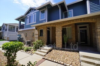 Building Photo - 194 Whitehaven Cir