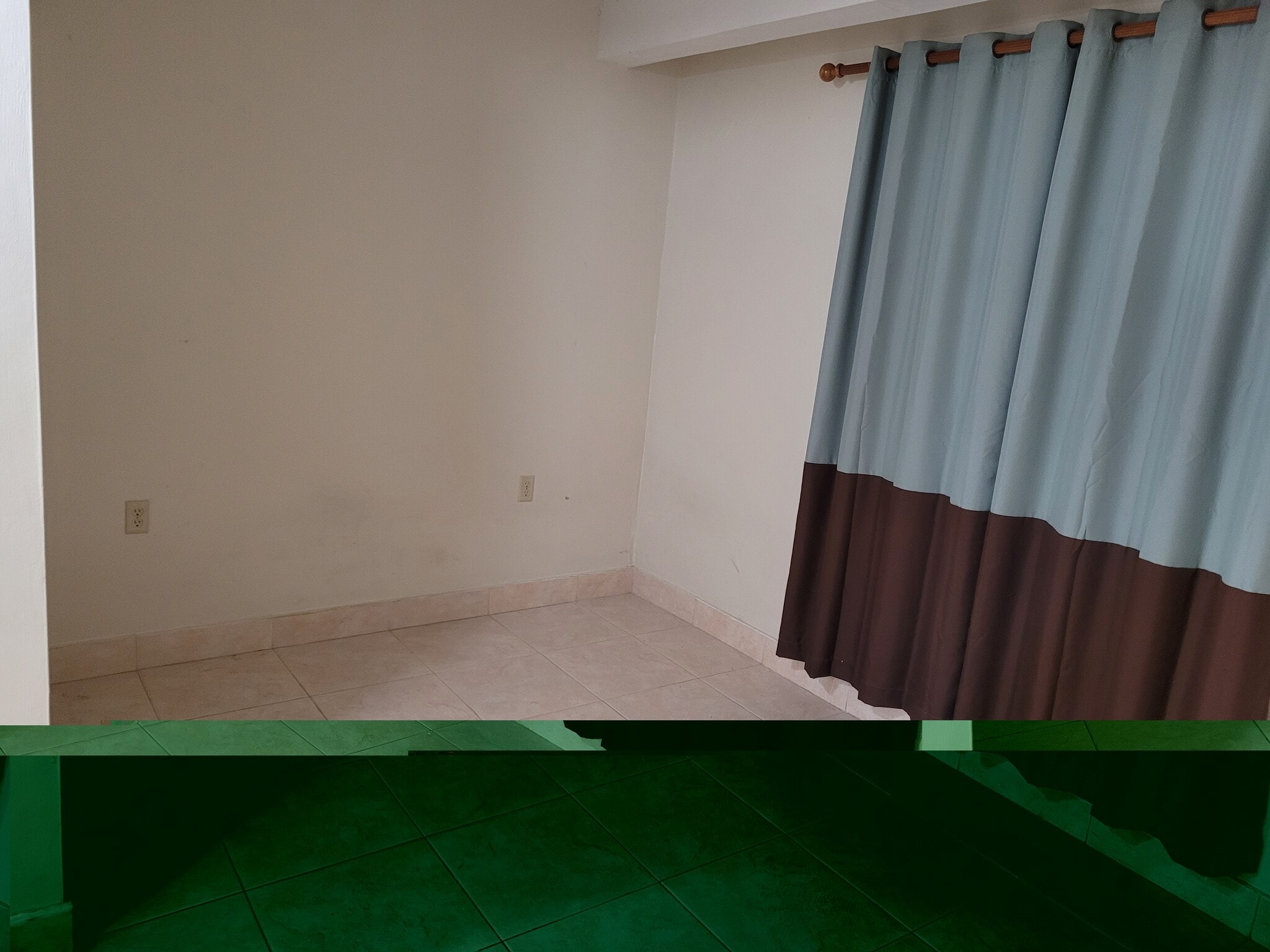 Building Photo - 1330 SW 102nd Ct