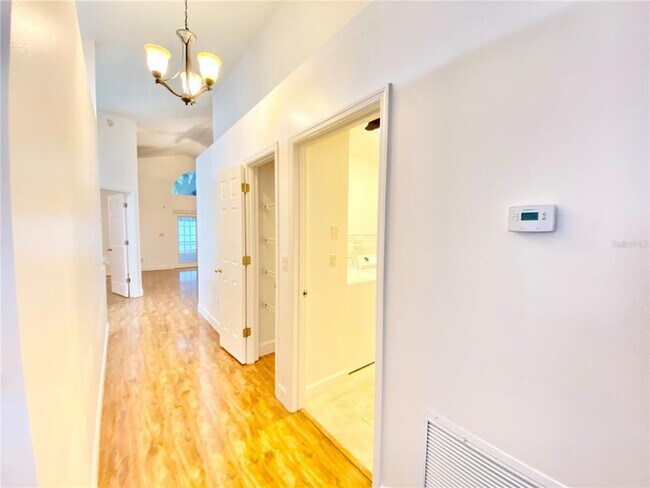 Building Photo - 4286 Shadow Creek Cir