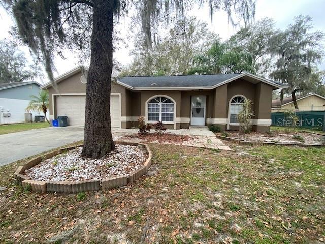 Building Photo - 3938 Creek Woods Dr