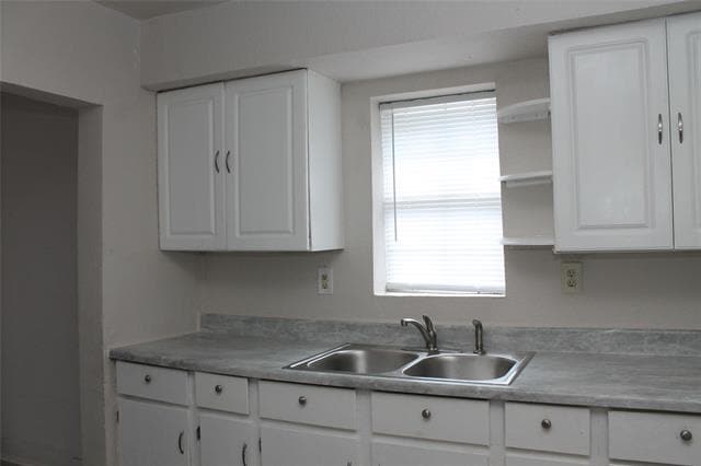Building Photo - 531 W Spurgeon St