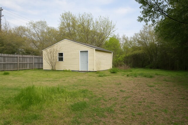 Building Photo - 802 S Bonham Rd