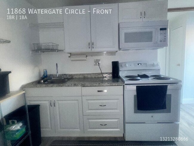Building Photo - 11868 Watergate Cir