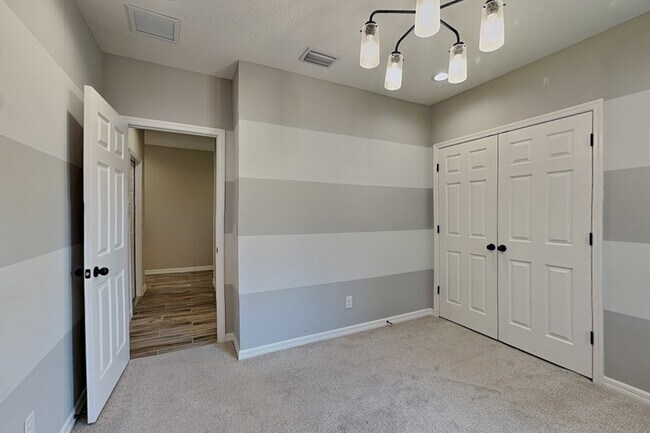 Building Photo - 1245 Celery Oaks Ln