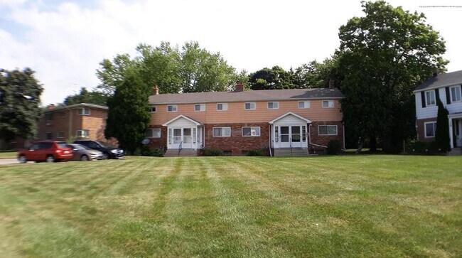 Building Photo - 726 Edgemont Blvd