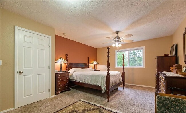Building Photo - 4040 N Bull Moose Dr