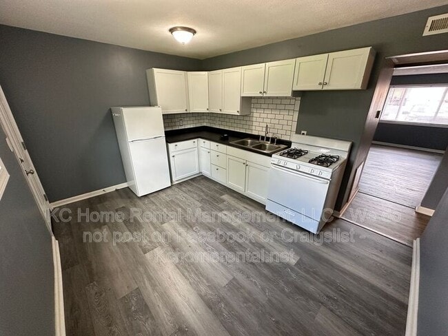 Building Photo - 3118 N 55th St