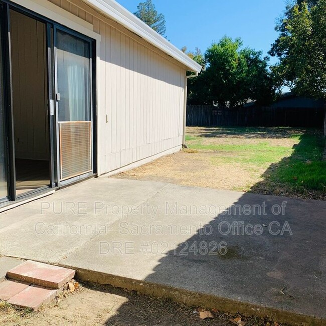 Building Photo - 7812 Serrano Ct