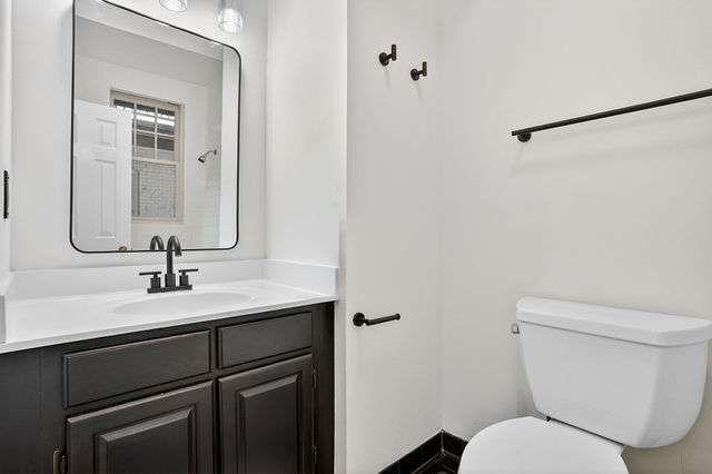 Building Photo - 2840 Peachtree Rd
