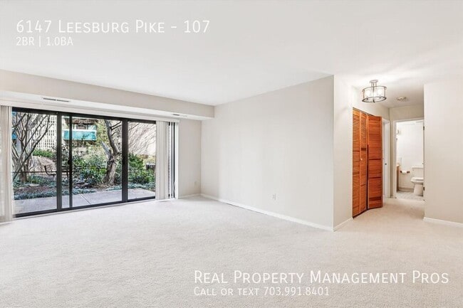 Building Photo - 6147 Leesburg Pike