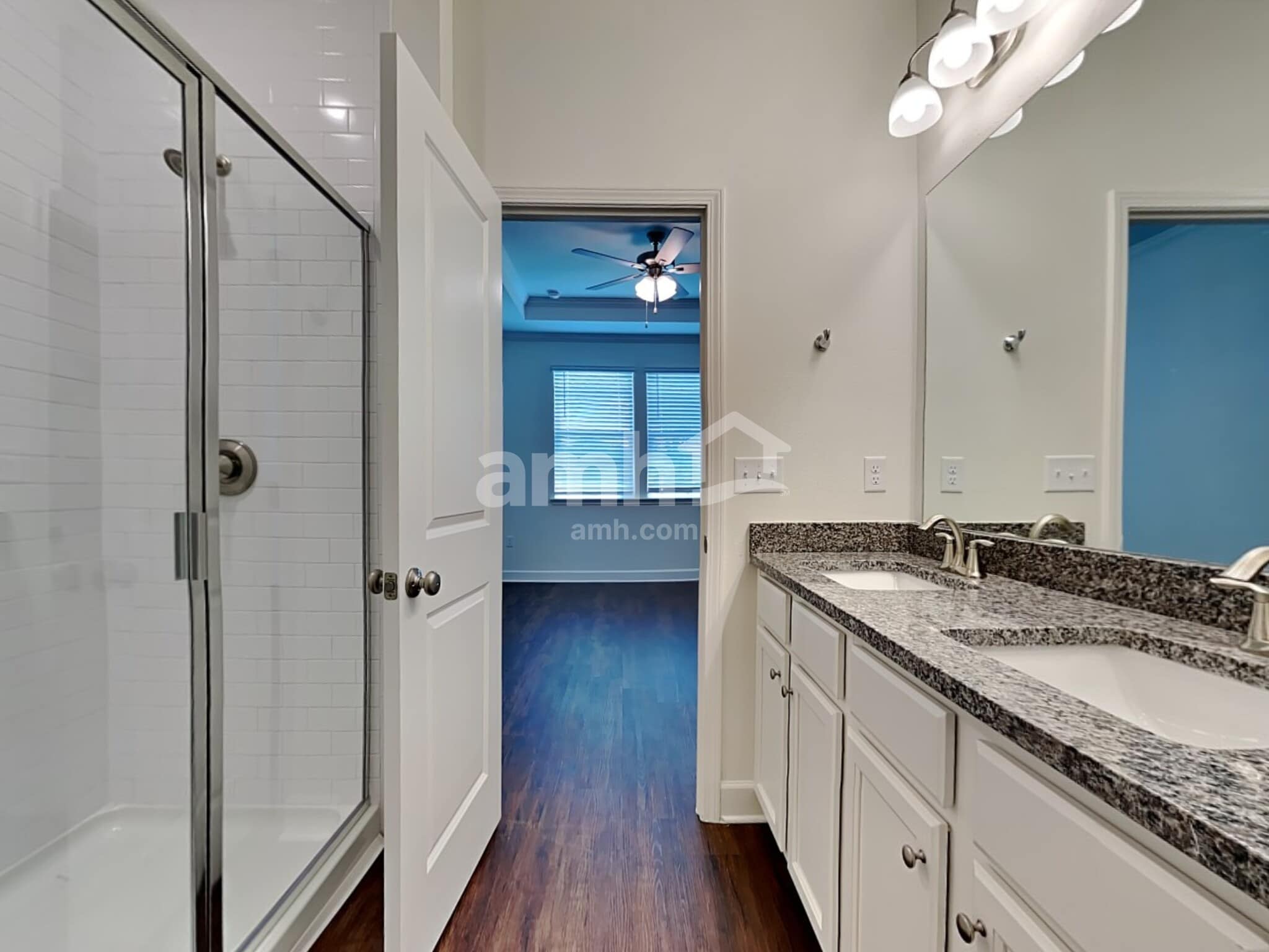 Building Photo - 1031 Tan Tara Trl