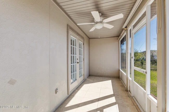 Building Photo - 3265 Woodglen Dr