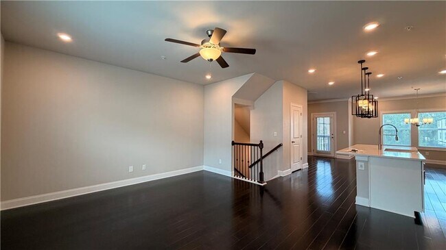 Building Photo - 1012 Knoxboro Ln