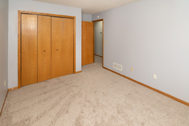 Upper Bedroom #2 - 874 22nd Ave SE