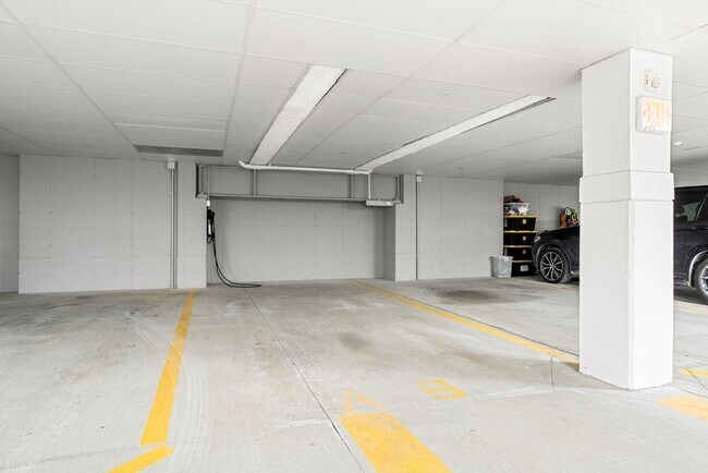 Building Photo - 320 Middlesex Ave