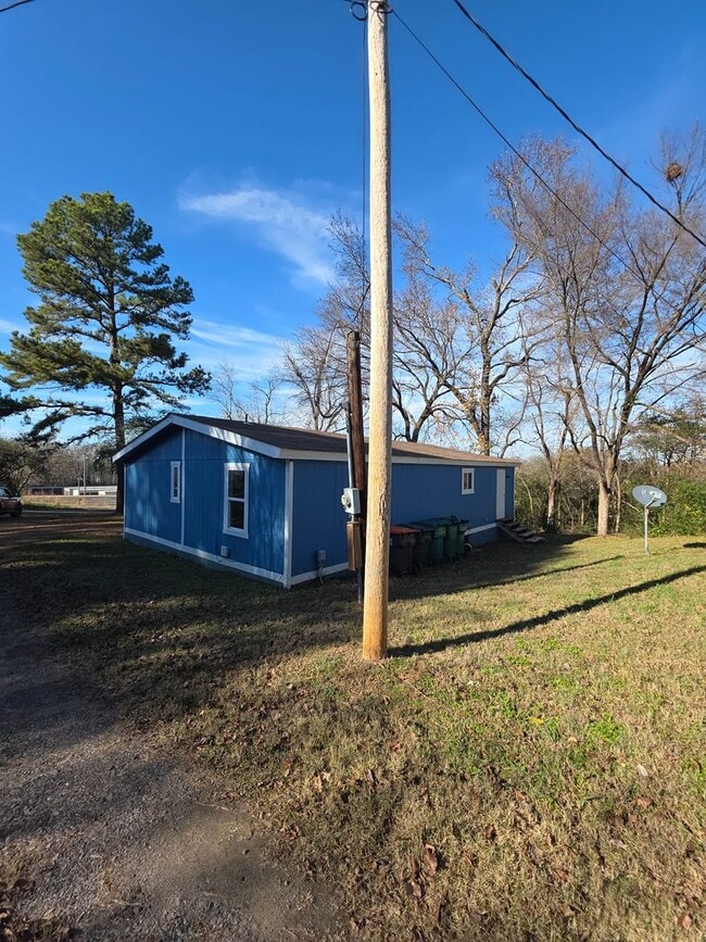 Building Photo - 2904 N Arkansas Ave