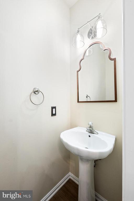 Building Photo - 35184 Pheasant Ridge Rd