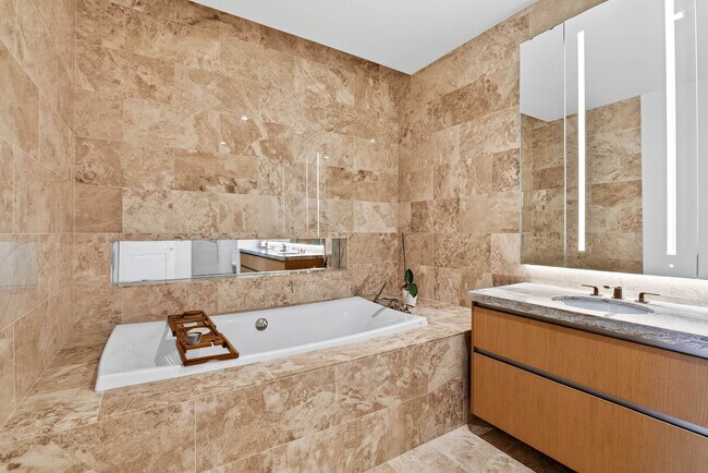 Building Photo - 363 E Wacker Dr