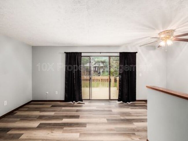 Building Photo - 8237 Goldsmith Dr