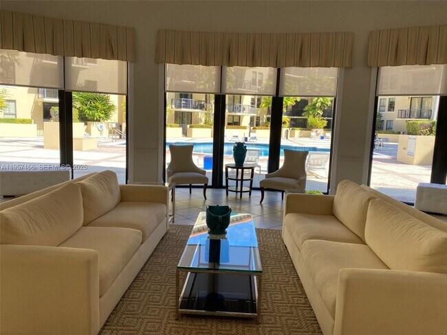 Building Photo - 55 Merrick Way