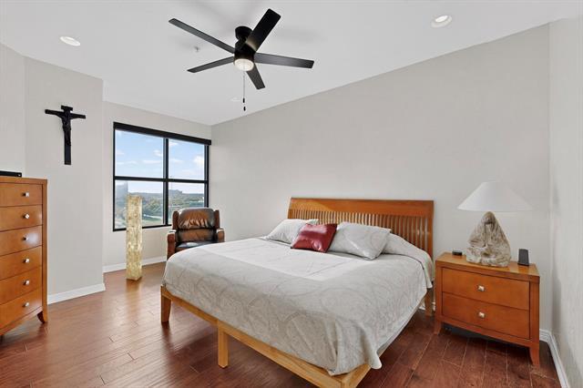 Building Photo - 330 Las Colinas Blvd E