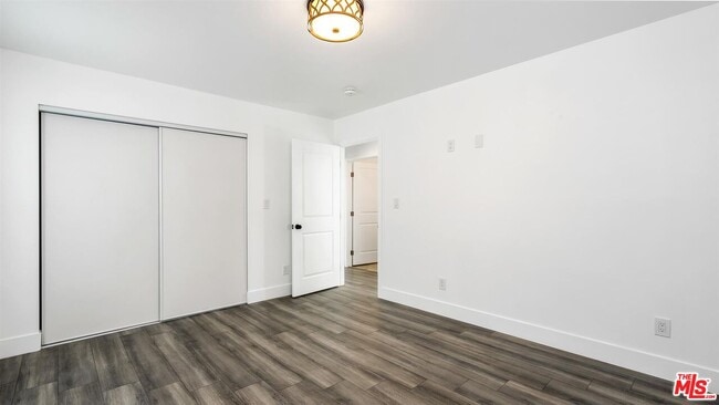 Building Photo - 16947 Dalton Ave