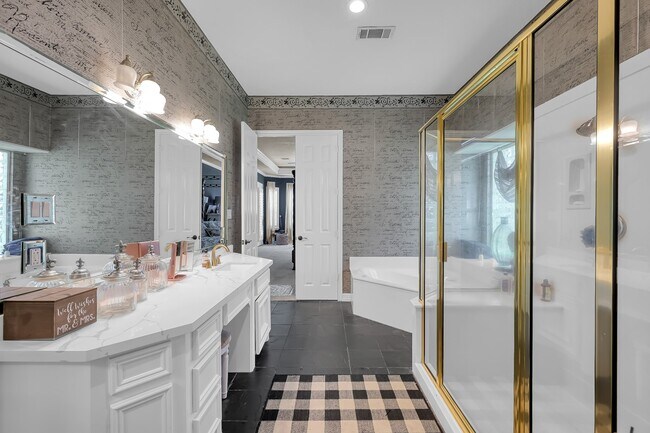 Building Photo - 71 La Jolla Cir