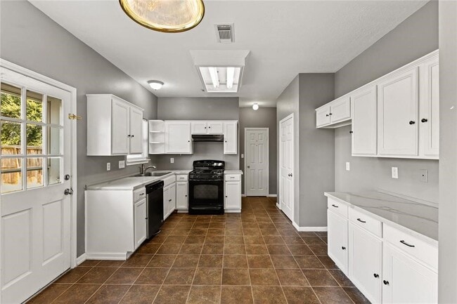 Building Photo - 5407 W Harrow Dr