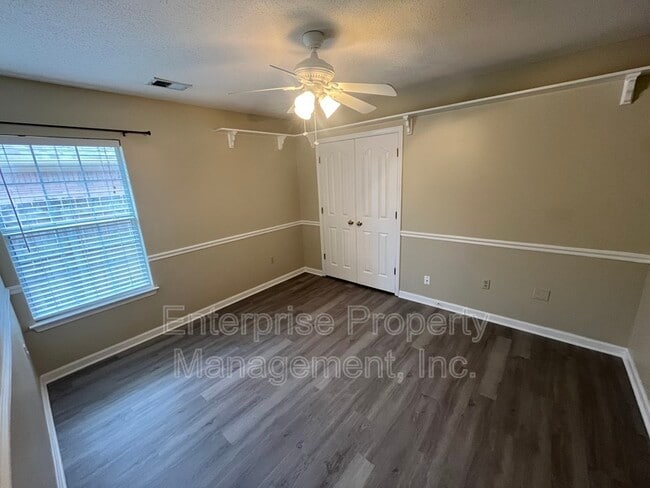 Building Photo - 158 Doris Meadow Cove