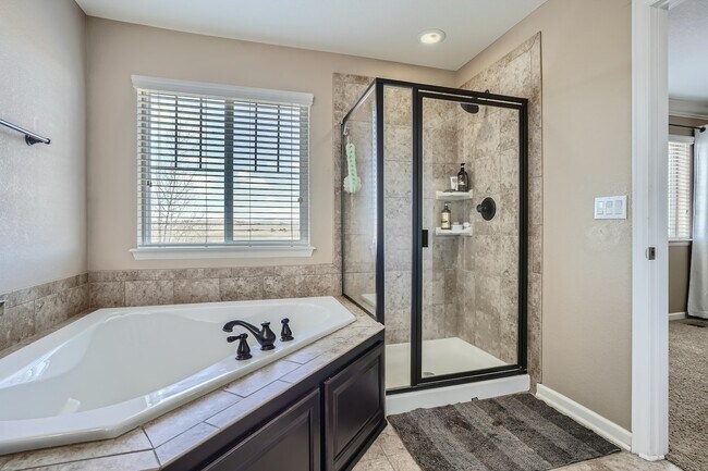 Building Photo - 10748 Worthington Cir