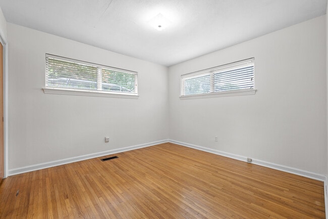 Bedroom #3 - 3291 Van Buren St