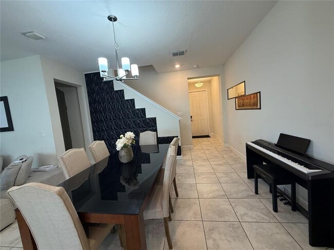 Building Photo - 2905 Title St